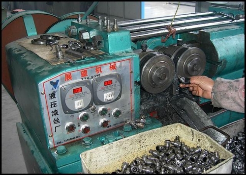 Chinese Sparkplug Factory-7_1.jpg